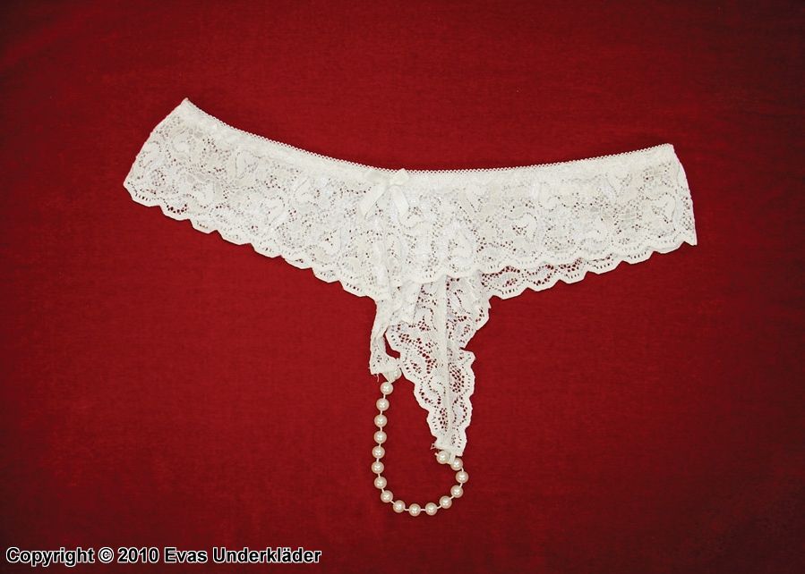Beautiful thong, stretch lace, pearls, plus size